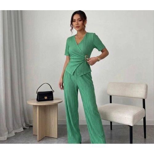 Kadın Toka Detaylı Kruvaze Takım