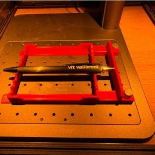 Laserpecker 4 için Kalem ve Kurşun Kalem Aparatı (Bu ürün Sadece Plastik parçadır - Almadan Önce Soru Sorabilirsiniz)