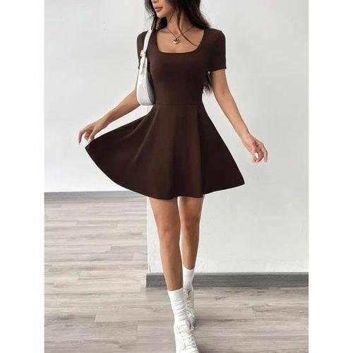 Kadın Kısa Kollu Kare Yaka Short Detaylı Cepli Dalgıç Elbise