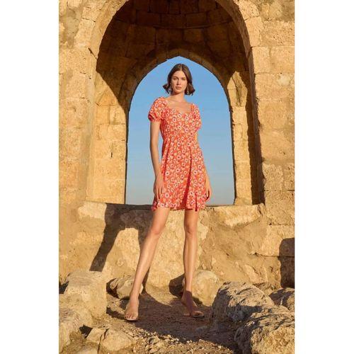 Viskon Çiçek Desenli Kısa Kollu Elbise