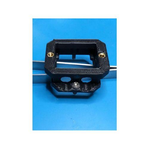 - Bosch SmartPhoneGrip ve Kiox 300 Adaptör 90 Derece (Bu ürün Sadece Plastik parçadır - Almadan Önce Soru Sorabilirsiniz)