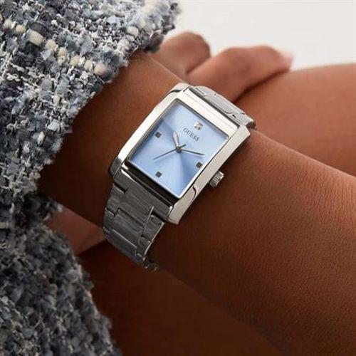Guess GUGW0876L1 Kadın Kol Saati GW0876L1
