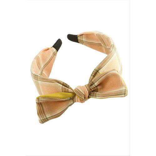 Kare Desenli Fiyong Taç