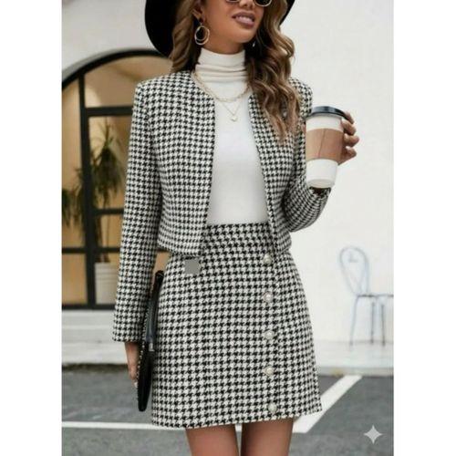 Kadın Uzun Kollu önü Açık Dokuma Ceket Ve Mini Etek Ikili Takım