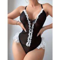 Siyah Dantel İşlemeli Sırt Dekolteli Fantezi Body