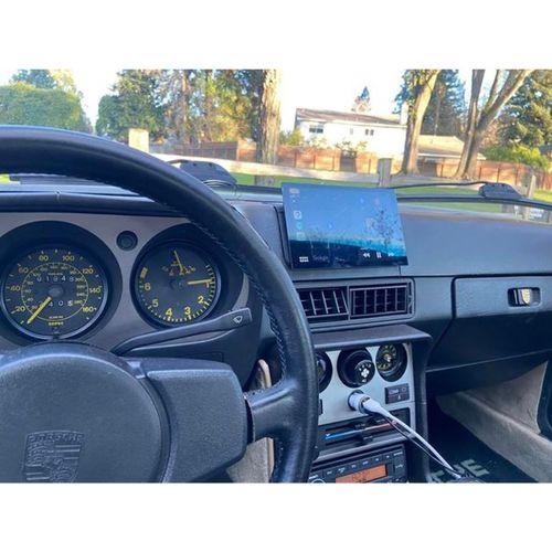 Erken Porsche 944 Orta Izgara (Bu ürün Sadece Plastik parçadır - Almadan Önce Soru Sorabilirsiniz)