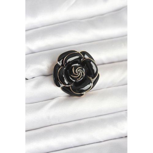 Siyah Gül Model Broş