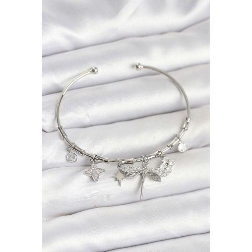 Yusufçuk Charmlı Gümüş Renk Pirinç Kadın Bileklik