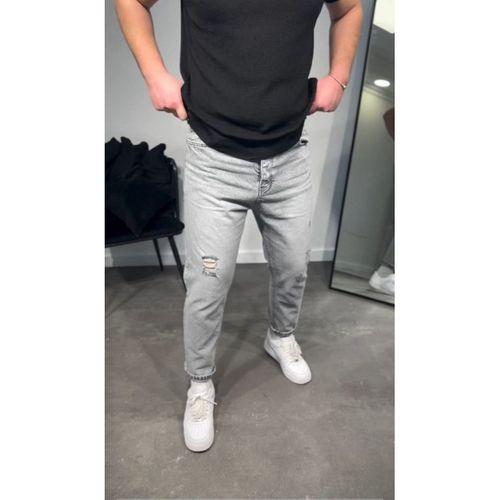 Erkek Gri Yırtık Detaylı Boyfriend Jean