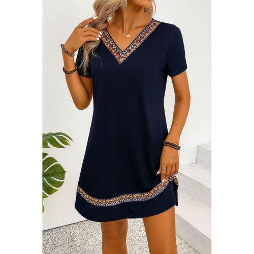 Kadın Kısa Kollu V Yakalı Etnik Desen şerit Detaylı Viskon Elbise