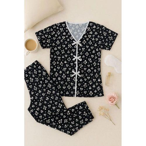 Kadın Siyah Beyaz Kalp Desenli Kısa Kollu Şık Pijama Takımı