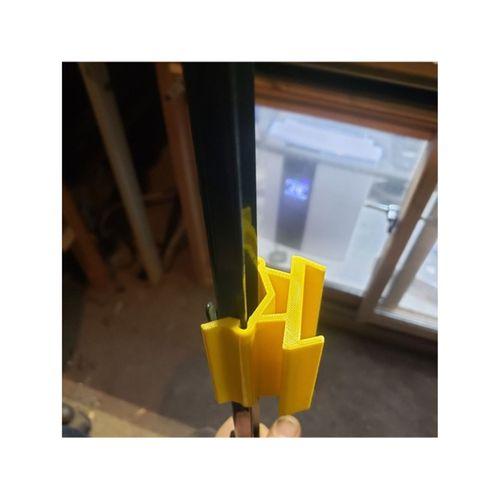 Bahçe U Ve T Direk İgloo Olta Tutucu (Bu ürün Sadece Plastik parçadır - Almadan Önce Soru Sorabilirsiniz)