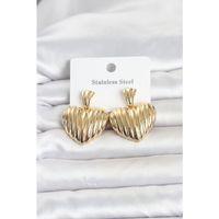 316L Çelik Gold Renk Kalp Model Kadın Küpe