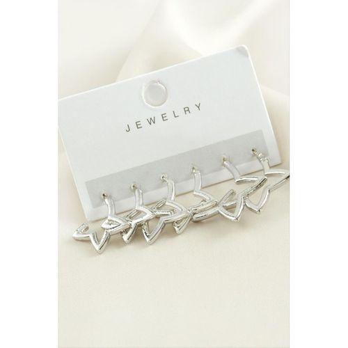 6 Adet Yıldız Metal Küpe