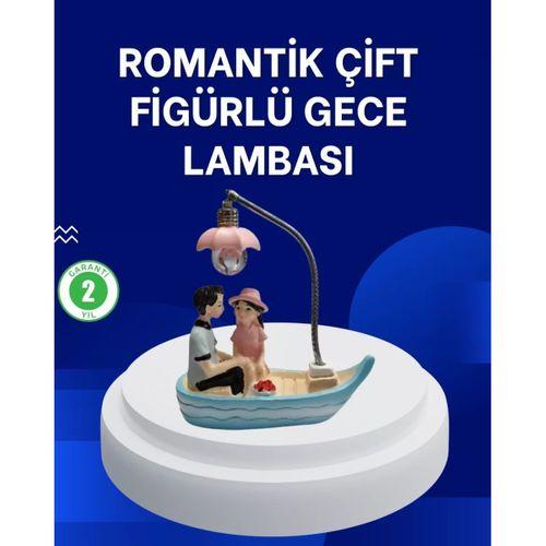 Romantik Sandal Üzerinde Çift Figürü Led Gece Lambası Masa Dekoru