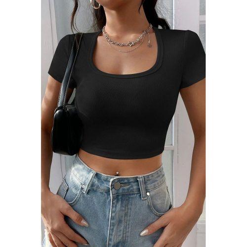 Kadın Siyah Yarım Kol Düz Yaka Crop Top Bluz